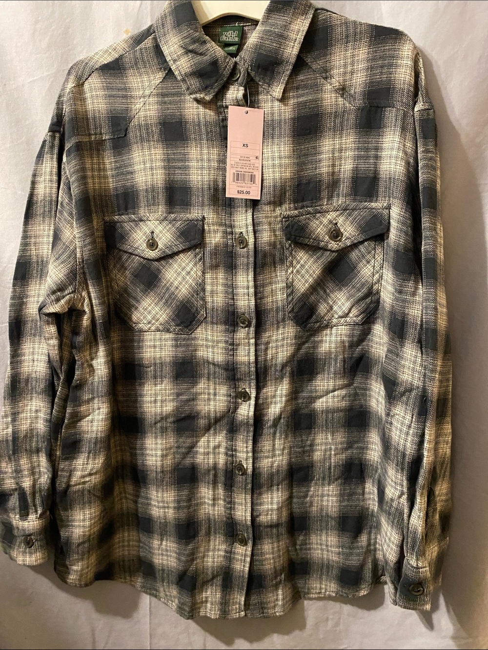 Wild fable Womens Plaid Button-Down Shirt in Black and Cream with pockets